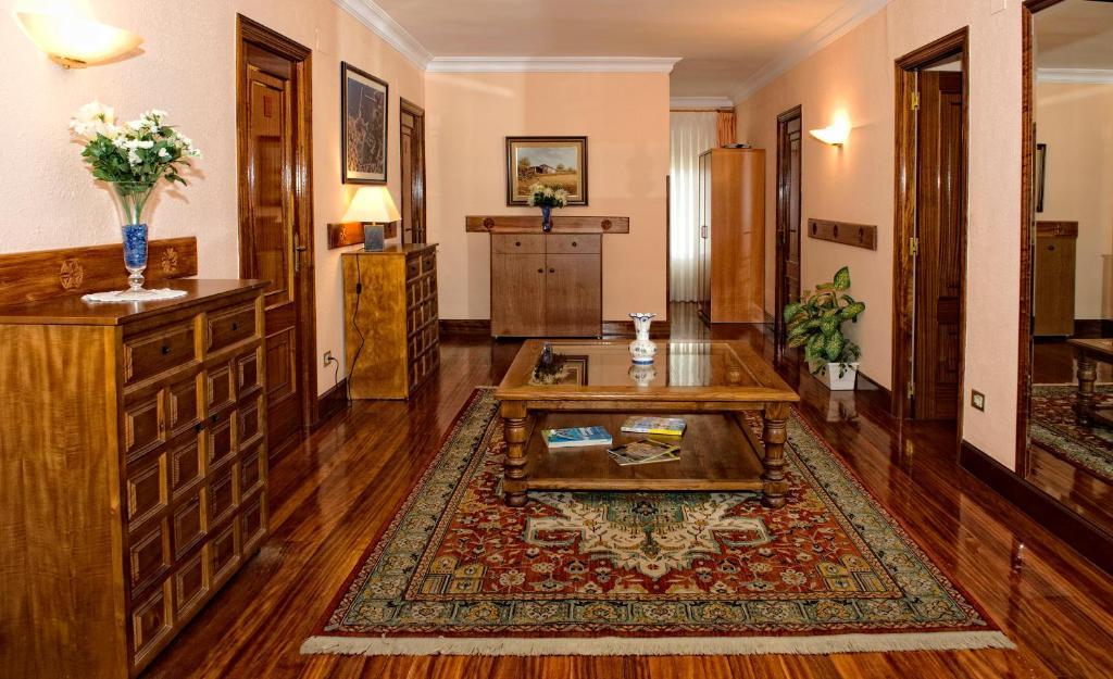 Hotel Txaraka ベルメオ エクステリア 写真
