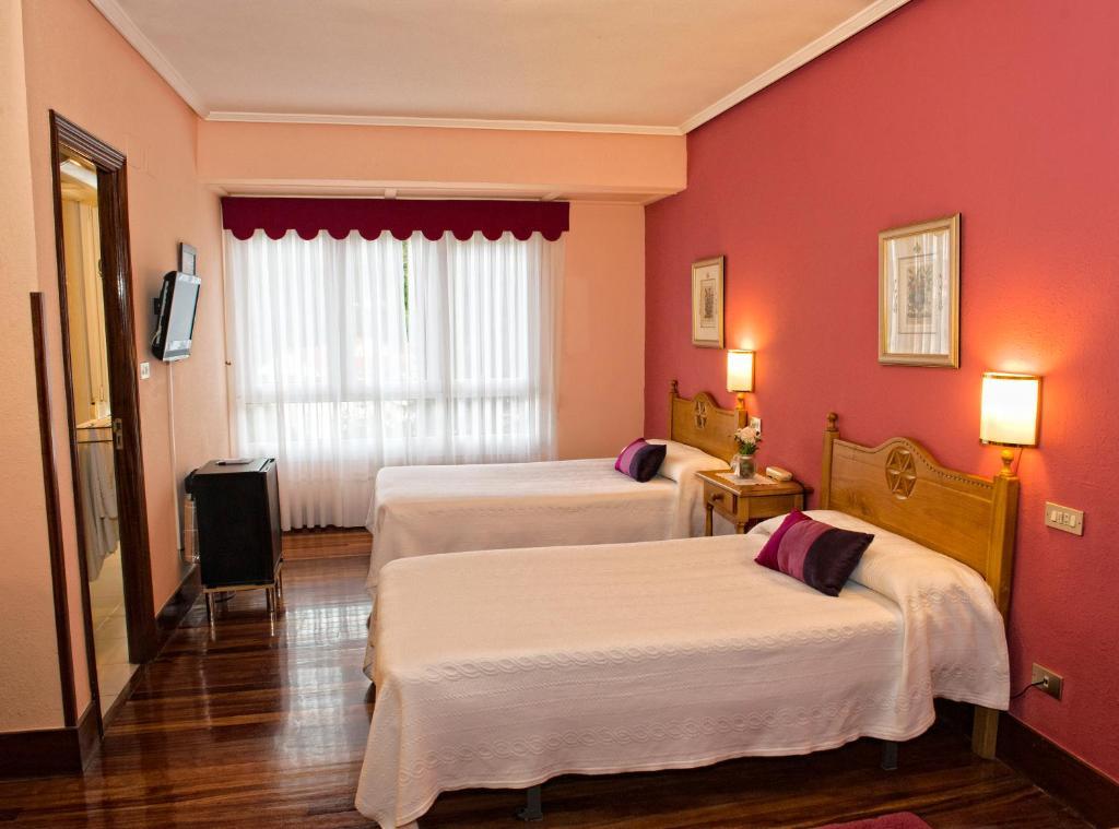 Hotel Txaraka ベルメオ エクステリア 写真