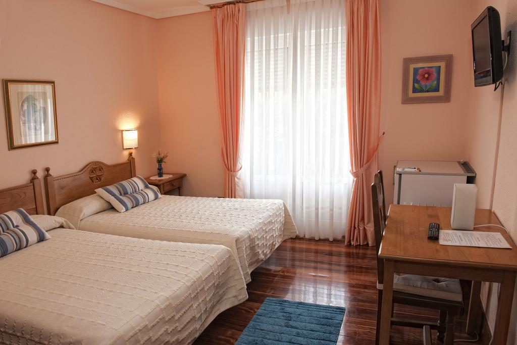 Hotel Txaraka ベルメオ エクステリア 写真