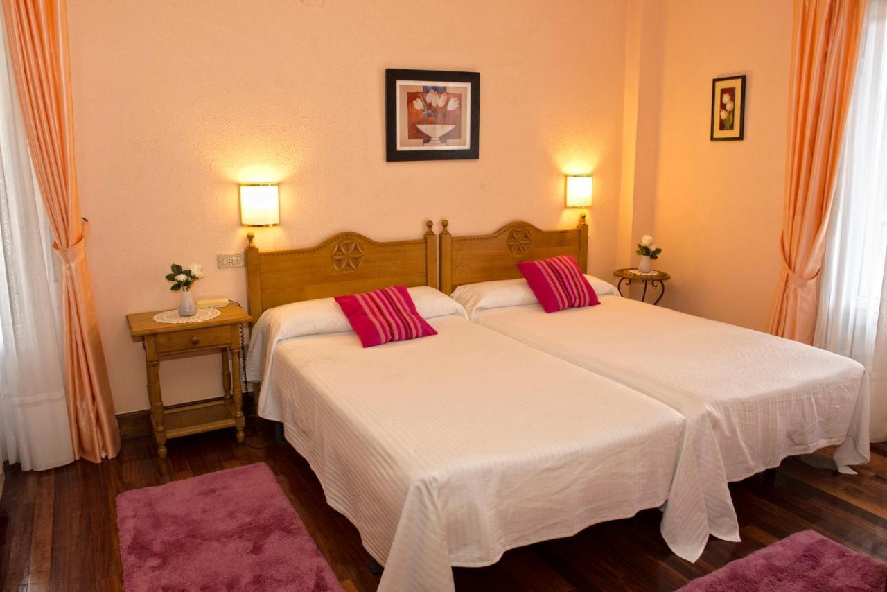 Hotel Txaraka ベルメオ エクステリア 写真